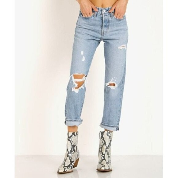Levi's Wedgie Straight Authentically Yours Light Blue Wash Jeans Women's Size 24 - Picture 1 of 16